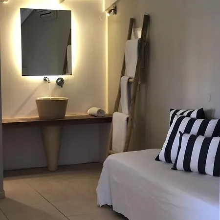 Aparthotel Parthenis Hotel&suites