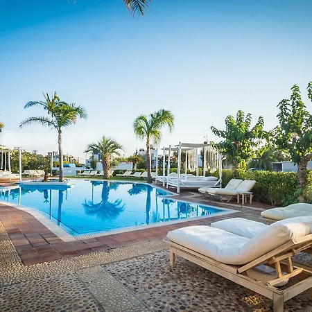 Aparthotel Parthenis Hotel&suites 3*