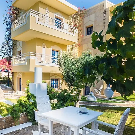 Parthenis & Ξενοδοχείο με διαμερίσματα 3*